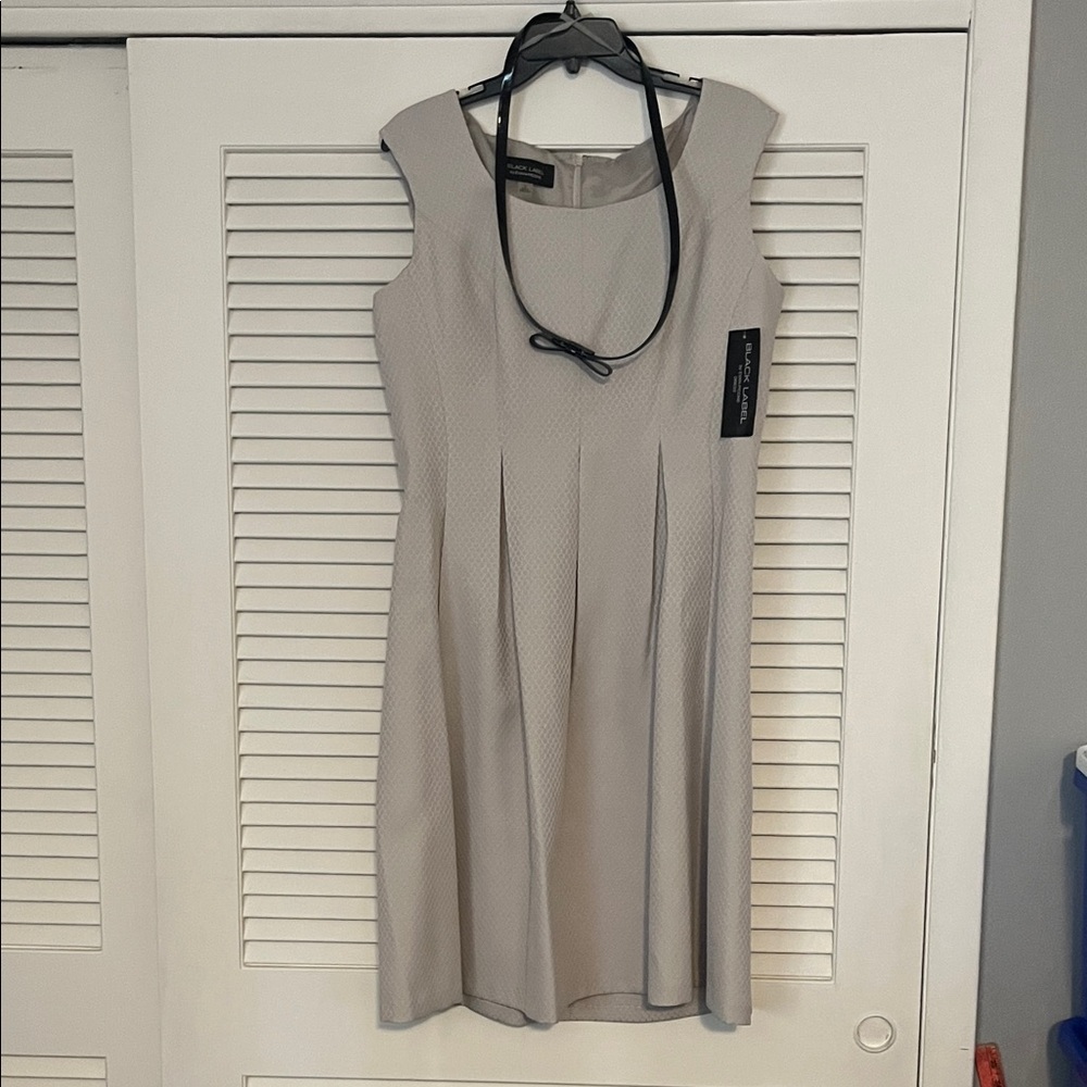 NWT Black Label Light Cream Beige Honeycomb Pattern Sleeveless Midi Dress 12
